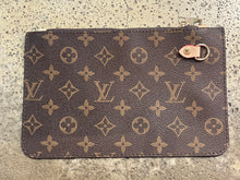 Load image into Gallery viewer, Faux Louis Vuitton Tote & Matching Pouch
