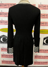 Load image into Gallery viewer, Tommy Hilfiger Sweater Dress (Size L)