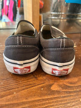 Cargar imagen en el visor de la galería, Zapatillas sin cordones Vans (talla 6W/4,5 M)