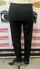 Cargar imagen en el visor de la galería, PINK Lounge Leggings (Size M)