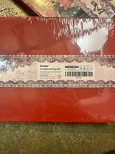 Load image into Gallery viewer, Vintage Collection Stationery Set