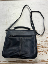 Charger l'image dans la galerie, Visione Italy Leather Crossbody