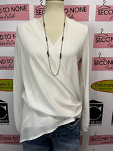 Charger l'image dans la galerie, Made in Italy Faux Wrap Top (Size S)