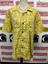 Load image into Gallery viewer, Assorted Hawaiian Shirts (Only 1 Left!)