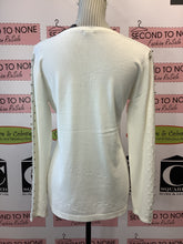 Charger l'image dans la galerie, Pull à détail boule métallisée (2 couleurs)