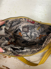 Cargar imagen en el visor de la galería, The Sak Kendra Hobo Bag