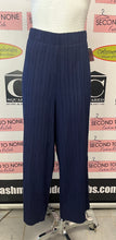 Load image into Gallery viewer, Jones New York Navy Crinkle Set (Size L)