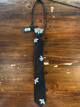 Charger l'image dans la galerie, Red Coral Rhinestone Adjustable Tie