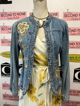 Load image into Gallery viewer, Yellow Flower Pleated Wrap Dress (Size M)