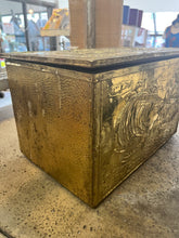Load image into Gallery viewer, Antique Large Brass Coal/Wood Box