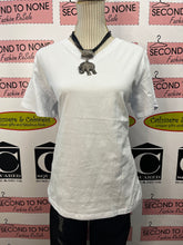Charger l'image dans la galerie, V-Neck Basic Tee (Only 1 XXL Left!)