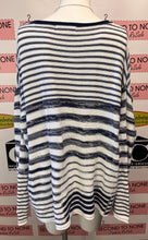 Load image into Gallery viewer, Cotton Country Navy/White Sweater (Size XL)