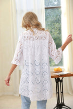 Cargar imagen en el visor de la galería, White Eyelet Cotton Tunic Top (One Size) (Only 2 Left!)