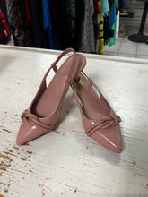 Charger l'image dans la galerie, Kenneth Cole Slingback Heels (Size 7.5)
