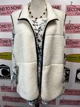 Cargar imagen en el visor de la galería, Liz Claiborne Fleece Lined Top (Size XXL)