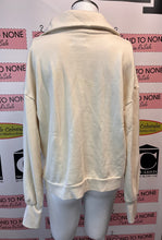 Load image into Gallery viewer, The Drop Cream Half Zip Sweater (Size M)