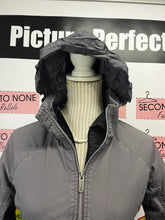 Charger l'image dans la galerie, Bench Jacket (Size S)