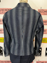 Cargar imagen en el visor de la galería, Jeanne Pierre Tie Denim Jacket (Size M)