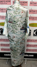 Cargar imagen en el visor de la galería, Jade Long Kimono (One Size)