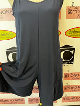 Cargar imagen en el visor de la galería, Free Flowing Romper (Only 2 Colours Left!)