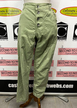 Charger l'image dans la galerie, Made in Italy Khaki Pants (Size L)