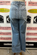 Charger l'image dans la galerie, ReGeneration Button Fly Flared Jeans (Size 11 x 30)
