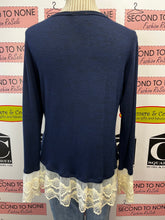 Load image into Gallery viewer, Wrangler Lace Trim Tunic (Size S)