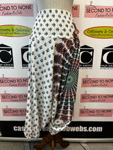 Cargar imagen en el visor de la galería, Printed Harem Pants (One Size)