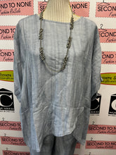 Charger l'image dans la galerie, Linen-Blend Relaxed Top (2 Colors)