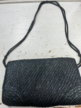Load image into Gallery viewer, Woven Straw Crossbody