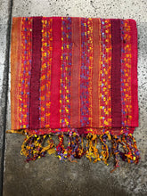 Cargar imagen en el visor de la galería, Indian Slub Scarf (8 Colours)