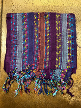 Cargar imagen en el visor de la galería, Indian Slub Scarf (8 Colours)