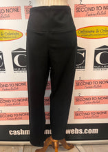 Cargar imagen en el visor de la galería, NWT Hilary Radley Faux Suede Leggings (Size 14)