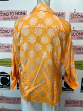 Charger l'image dans la galerie, Foxcroft Floral Blouse (Size 10)