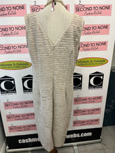 Load image into Gallery viewer, NWT Maya Brooke Sequin Accent Dress Set (Size 14)