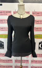 Cargar imagen en el visor de la galería, DKR & Company Sheer Black Long Sleeve (Size M)