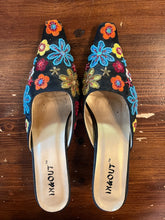 Load image into Gallery viewer, Flower Beaded Kitten Heel Mules (Size 40/9.5)