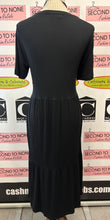 Load image into Gallery viewer, Made In Turkey Black Maxi Dress (Size 14)