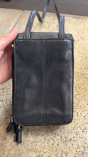Charger l'image dans la galerie, Rolfs Genuine Leather Crossbody