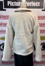 Load image into Gallery viewer, Columbia Fuzzy White & Tan Sweater (Size XL)