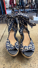 Charger l'image dans la galerie, Ugg Lucianna Marrakesh Wedges (Size 9)