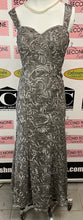 Cargar imagen en el visor de la galería, Laura Petites Grey Ribbon Embroidered Full Length Gown (Size 6P)