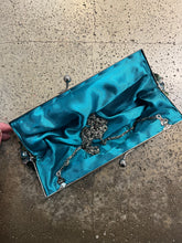 Load image into Gallery viewer, Green & Silver Y2K Sequin Evening Bag