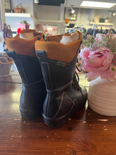 Charger l'image dans la galerie, Martino Banff Winter Boots (Size 8)