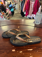 Load image into Gallery viewer, Michael Kors Flip Flops (Size 7)