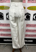Charger l'image dans la galerie, White Linen Trousers (Size 8)