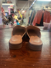 Load image into Gallery viewer, New Woven Loafer Mules (Size 9.5)