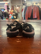 Cargar imagen en el visor de la galería, Merrell Outdoorsy Sandals (Size 6)