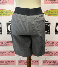Load image into Gallery viewer, Wind River Active Shorts (Size 8)