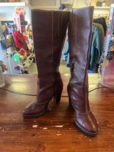 Charger l'image dans la galerie, Geox Fashion Winter Boots (Size 9/EU 40)